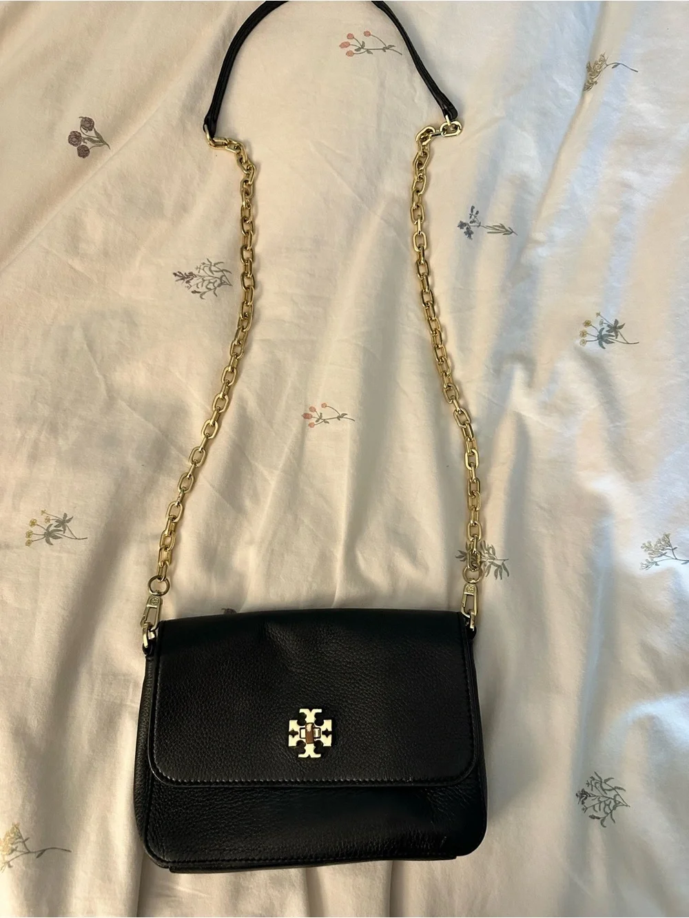 Black Tory Burch Leather Crossbody with Gold Chain and Logo Accent